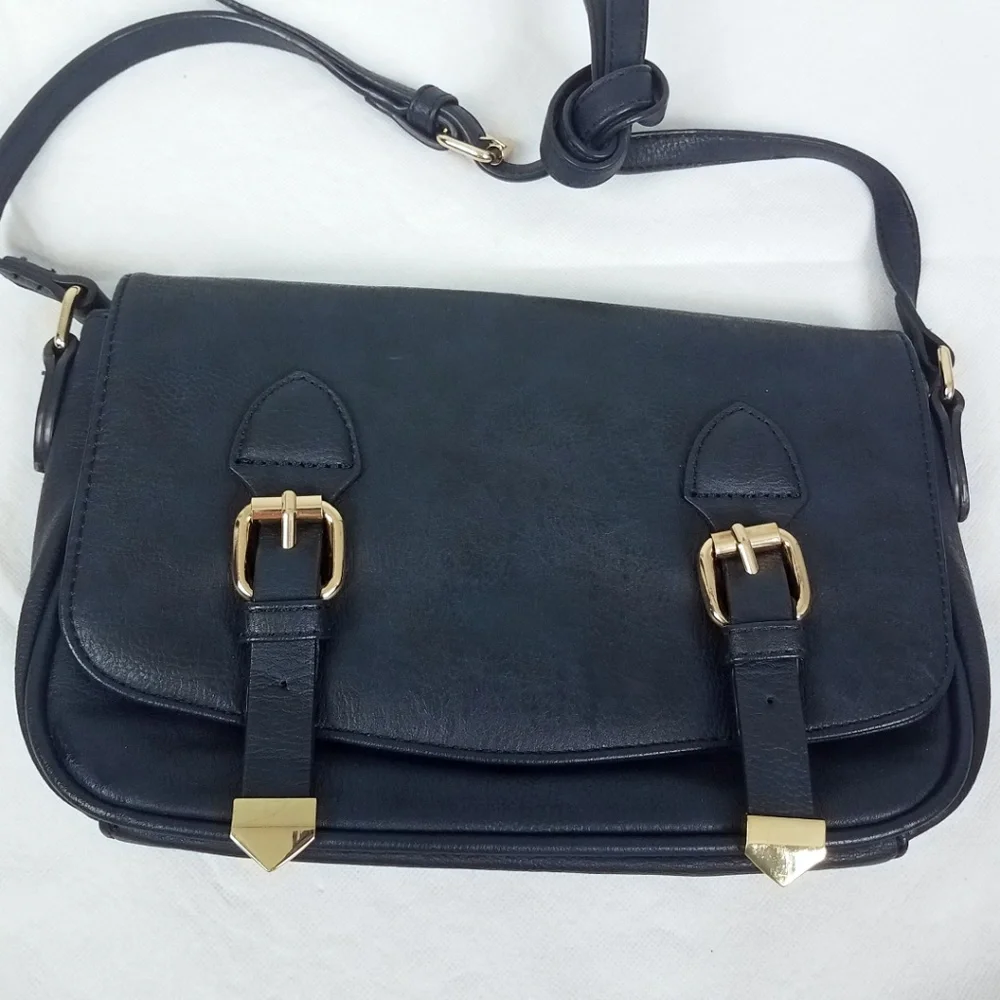 Charming Charlie Adjustable Strap Cross Body Bag - Picture 2 of 8